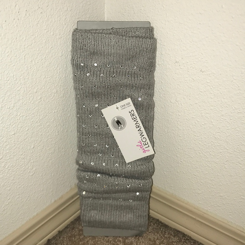 NWT girls leg warmers